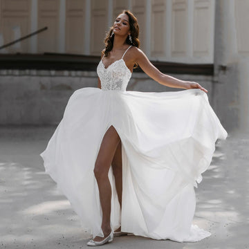 Chic Beach Wedding Dresses Customized Spaghetti Straps V Neck Sequin Lace Chiffon A Line Gowns High Slit Bridal Dress