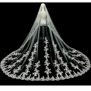 White Ivory 3M 4M 5m Two Layer Wedding Veil With Comb Lace Edge Bridal Veils Appliqued Cathedral Wedding Accessorie