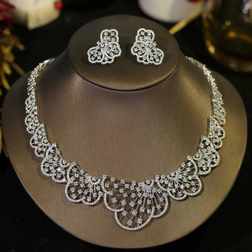 Graceful 2Pcs White CZ Zircon Necklace Set Brides High Quality Fine Jewelry Women Wedding Engagement Accessory