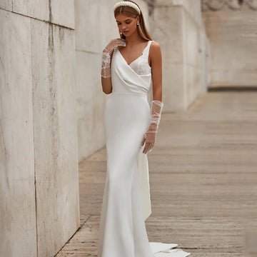 Charming Civil Mermaid Wedding Dresses V-Neck Sleeveless Pleat Lace and Applique Bridal Customized Dress with Belt Beading Gown
