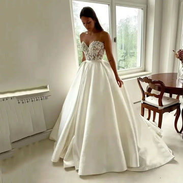 Customized Elegant Wedding Dresses Ball Gown Simple Satin Sleeveless Sweetheart Bridal Dress Beads Lace Satin Bride Gown Custom