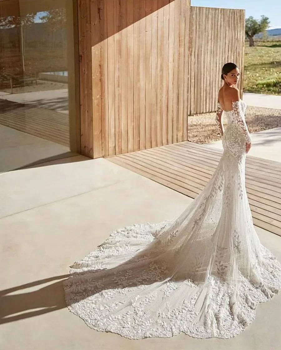 The Accessories That Elevate Your Wedding Dress