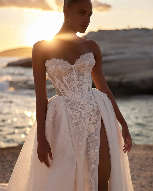 Charming V-neck Lace Applique Bridal Grown A Line Wedding Dresses Side Slit Sweep Train Custom Made 2025 Vestido De Noival;