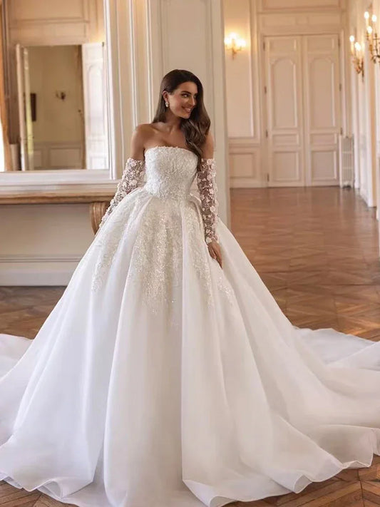 Customized Strapless Long Sleeve Ball Gown Wedding Dress 2025 Luxury Appliques Beading Princess Bridal Gown Vestidos De Novia