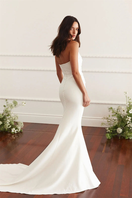 Kyoto White Strapless Mermaid Long Train Wedding Dress Simple Pleated Sleeveless vestidos de novia Button Back Customized Formal