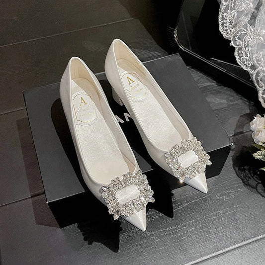 White Thick Heels Wedding Shoes 2025 Wedding Bridal Shoes Diamond Buckle Shoes Pregnant Women Pumps
