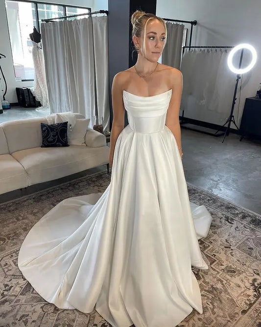 Luxurious Thick Satin A Line Wedding Dresses Custom Made Bridal Grown Custom Made Vestido De Noival