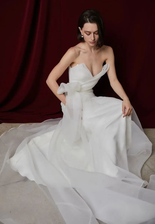 Modern V-neck Pleat Organza Sheath/Mermaid Wedding Dresses Custom Made 2026 Vestido De Noival