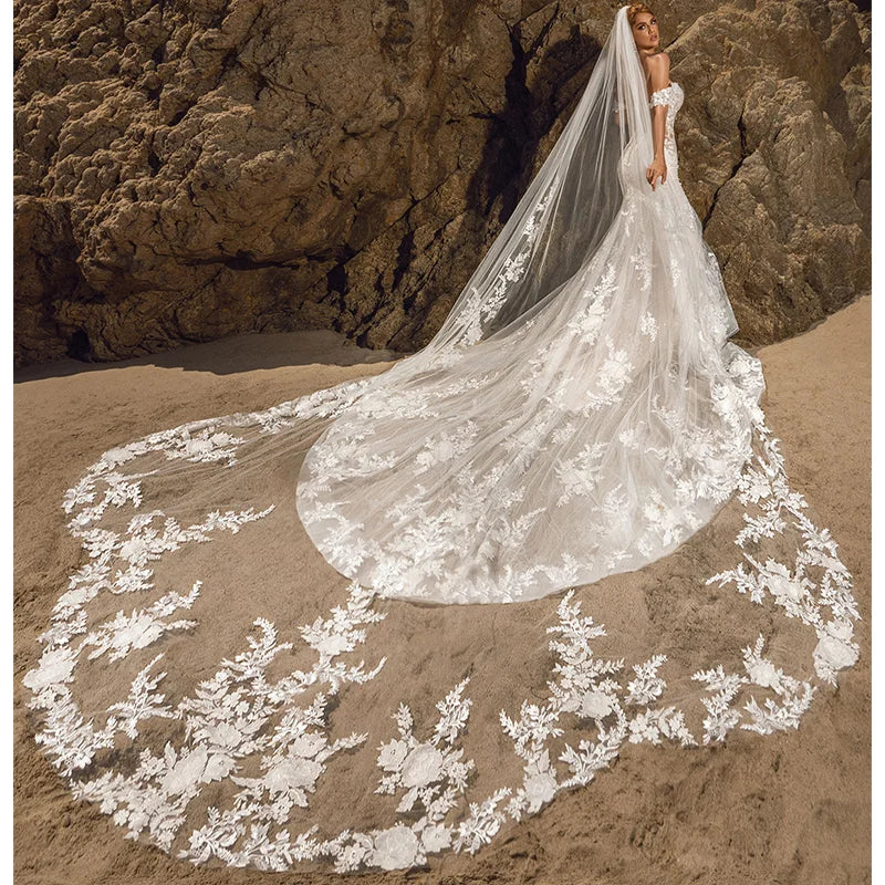 White Ivory Vintage Wedding Veil 3M Long Soft Tulle Royal Bridal Veil with Comb Bling Sequins Lace Veil Wedding Accessories